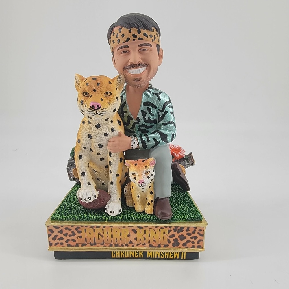 Gardner Minshew II Jaguar King NFL Jacksonville Limited Bobblehead FOCO 130/2020